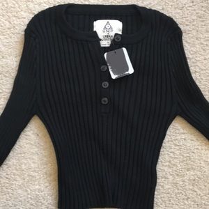 Unif Long Sleeve Crop Top